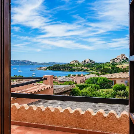 One-bedroom Sea View With Sunset Terrace 2-3 Vakantiehuis Baja Sardinia